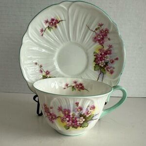 Vtg Shelley Fine Bone China Oleander Shaped Teacup and Saucer in “Blossom”